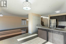 Load image into Gallery viewer, 1717 Shoreline Ave, Monopoly, G0G 0G0